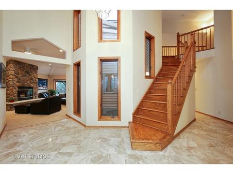 35 W730 Old Barn Rd, Dundee, IL 60118 photo 2