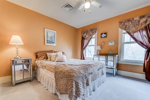 210 E Harrison Ave, Wheaton, IL 60187 photo 14