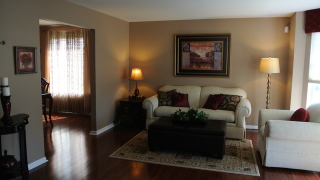 331 Berkeley Dr, Bolingbrook, IL 60440 photo 3