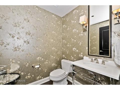 10 E Delaware Pl #14B, Chicago, IL 60611 photo 15