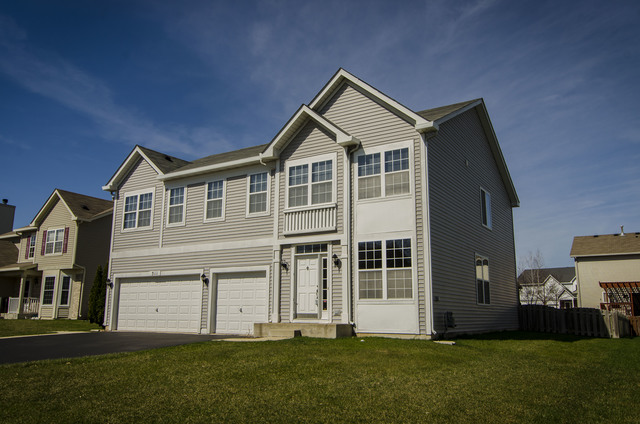 311 Schmidt St, Plano, IL 60545 photo 1
