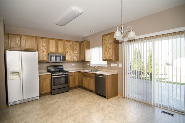 311 Schmidt St, Plano, IL 60545 photo 3