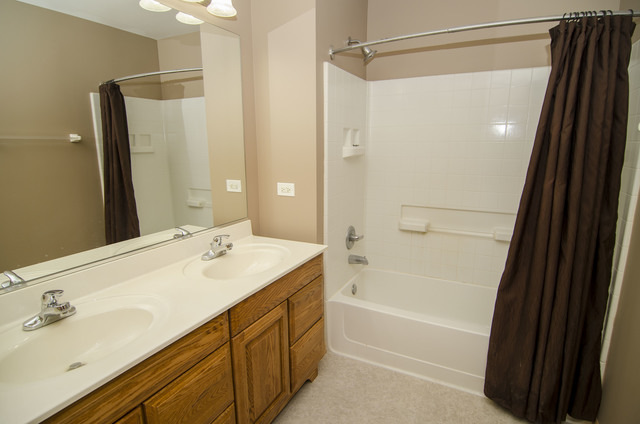 311 Schmidt St, Plano, IL 60545 photo 9