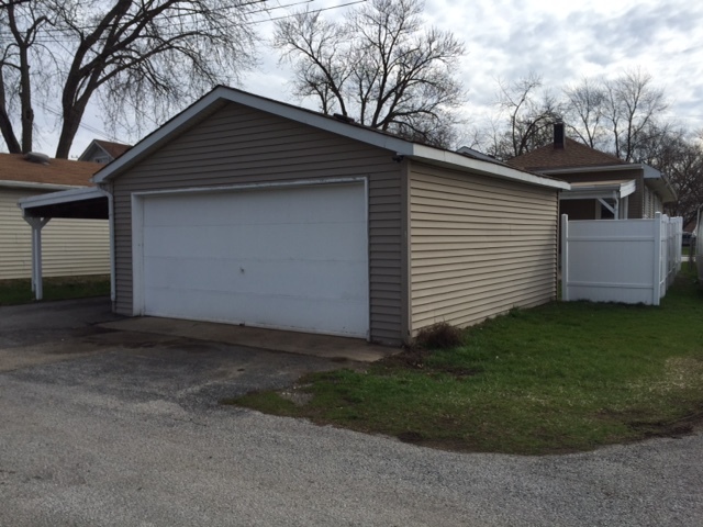 3108 Chicago Rd, Steger, IL 60475 photo 5