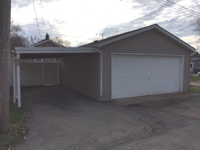 3108 Chicago Rd, Steger, IL 60475 photo 4
