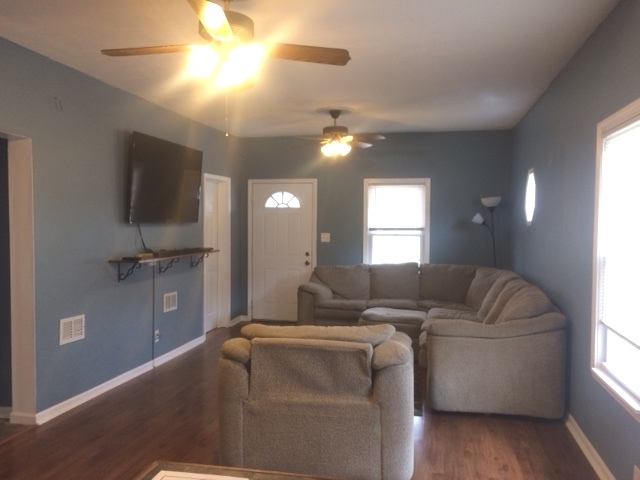 3108 Chicago Rd, Steger, IL 60475 photo 6