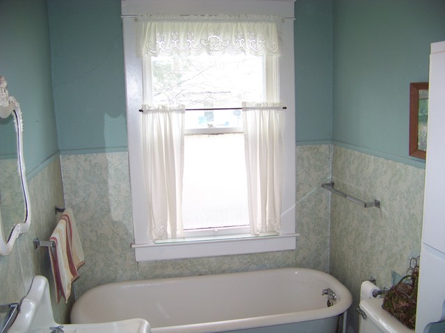 217 E Grant St, Monticello, IL 61856 photo 14