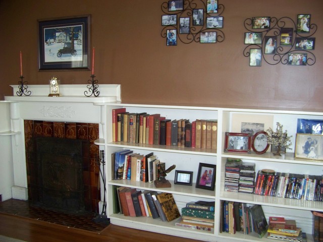 217 E Grant St, Monticello, IL 61856 photo 8