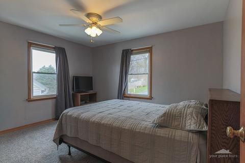 118 Pierce St, North Aurora, IL 60542 photo 12