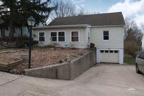 118 Pierce St, North Aurora, IL 60542 photo 1