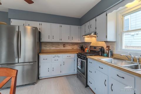 118 Pierce St, North Aurora, IL 60542 photo 10