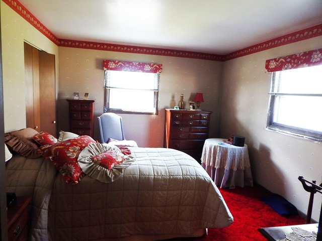 2910 Virginia Ave, Mchenry, IL 60050 photo 9