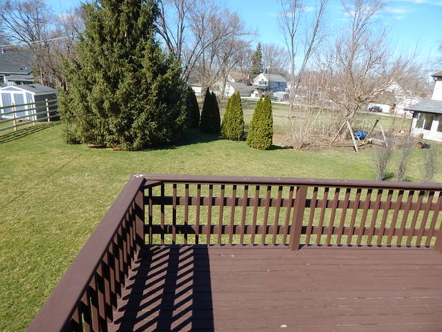 2910 Virginia Ave, Mchenry, IL 60050 photo 17