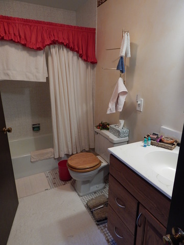2910 Virginia Ave, Mchenry, IL 60050 photo 10