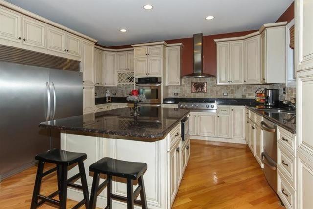 244 S Devon Ave, Bartlett, IL 60103 photo 6