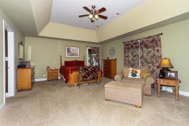244 S Devon Ave, Bartlett, IL 60103 photo 15