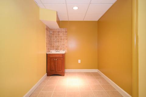 1350 E Thacker St, Schaumburg, IL 60173 photo 15