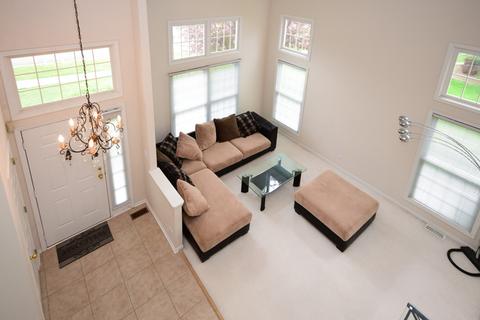 1350 E Thacker St, Schaumburg, IL 60173 photo 3