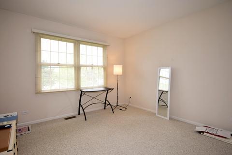 1350 E Thacker St, Schaumburg, IL 60173 photo 12