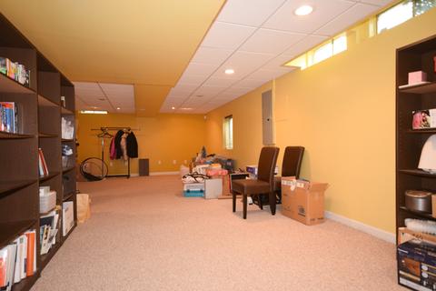 1350 E Thacker St, Schaumburg, IL 60173 photo 16