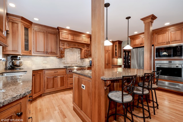903 Brighton Dr, Wheaton, IL 60189 photo 6
