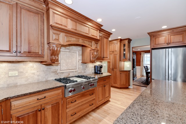 903 Brighton Dr, Wheaton, IL 60189 photo 5