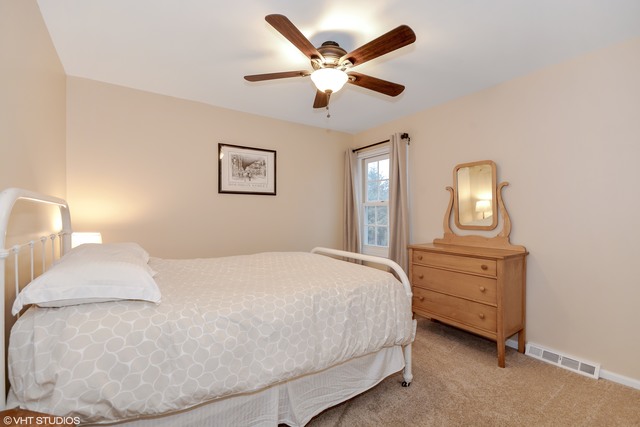 903 Brighton Dr, Wheaton, IL 60189 photo 19