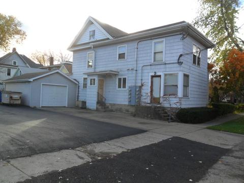 654 Webster St, Ottawa, IL 61350 photo 2