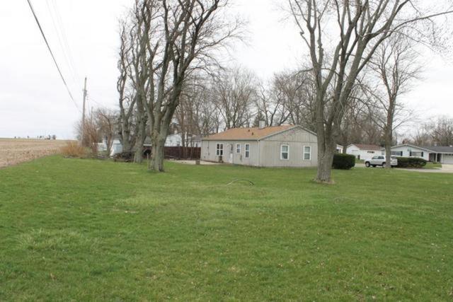 832 Tomahawk Dr, Ottawa, IL 61350 photo 9