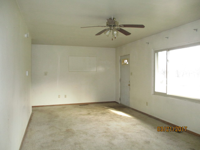 6429 E Flora St, Kankakee, IL 60901 photo 8