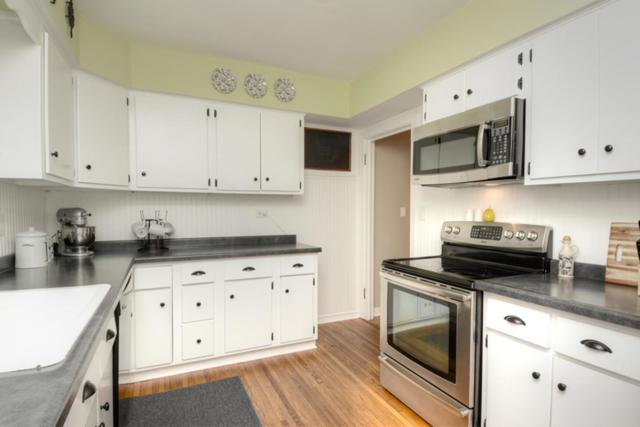 422 N Commonwealth Ave, Elgin, IL 60123 photo 10