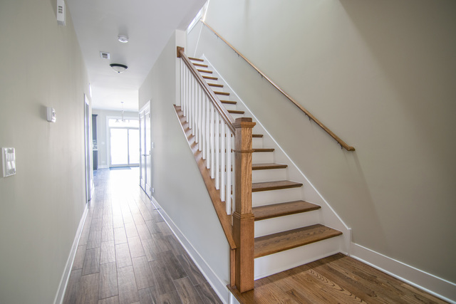 522 W Root St, Chicago, IL 60609 photo 4