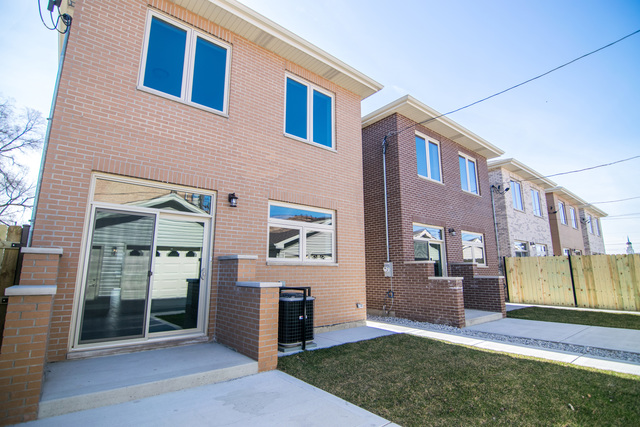 522 W Root St, Chicago, IL 60609 photo 15