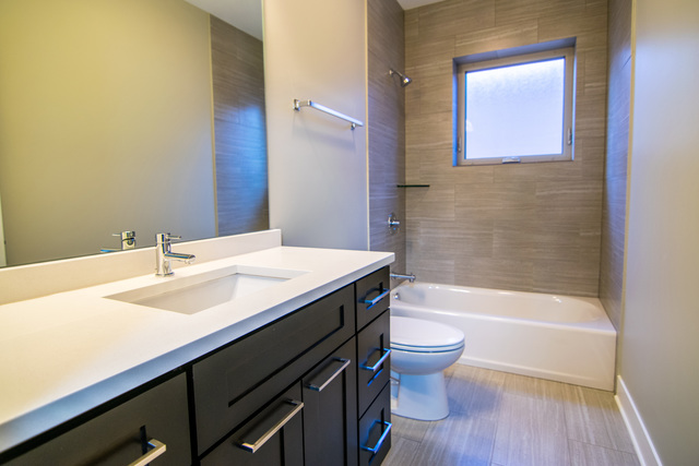 522 W Root St, Chicago, IL 60609 photo 14