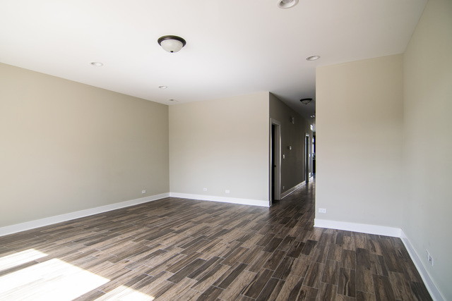 522 W Root St, Chicago, IL 60609 photo 3