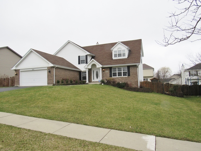 650 Regal Ln, Algonquin, IL 60102 photo 1
