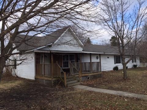 305 S Chicago St, Sidell, IL 61876 photo 1