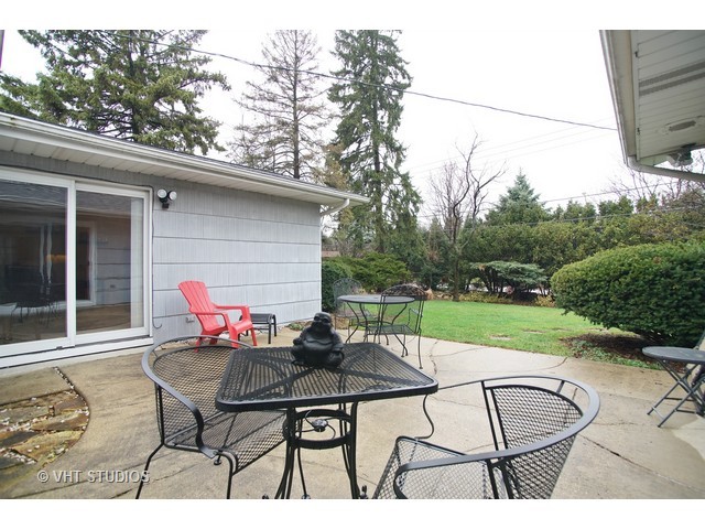240 Lafayette Ln, Hoffman Estates, IL 60169 photo 16