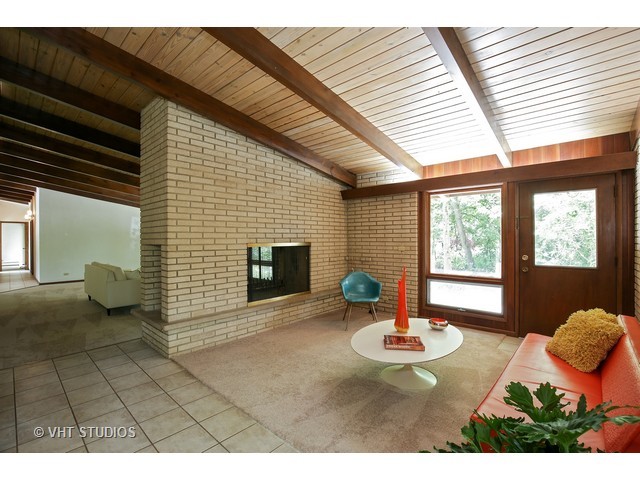 445 Hazel Dr, Elgin, IL 60123 photo 7