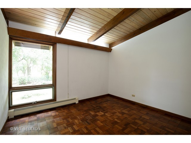 445 Hazel Dr, Elgin, IL 60123 photo 10