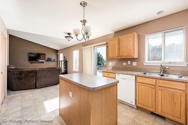 3410 Veronica St, Plano, IL 60545 photo 7