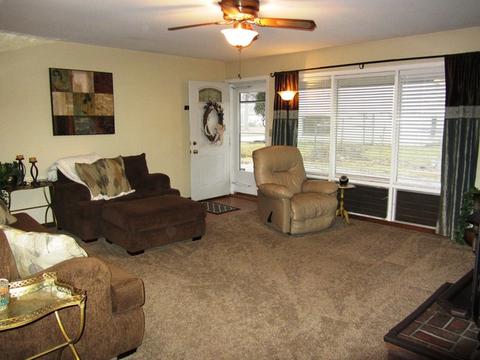 2603 Sangamon Dr, Champaign, IL 61821 photo 5