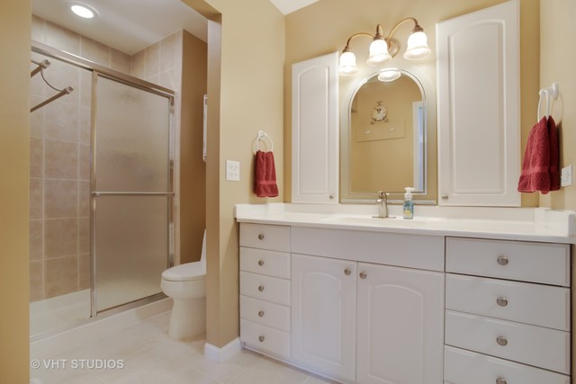 1245 John Dr, Hoffman Estates, IL 60169 photo 15