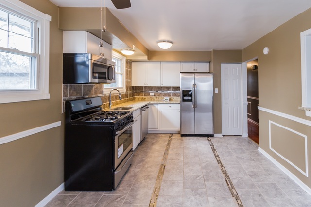 14520 Hamlin Ave, Midlothian, IL 60445 photo 14
