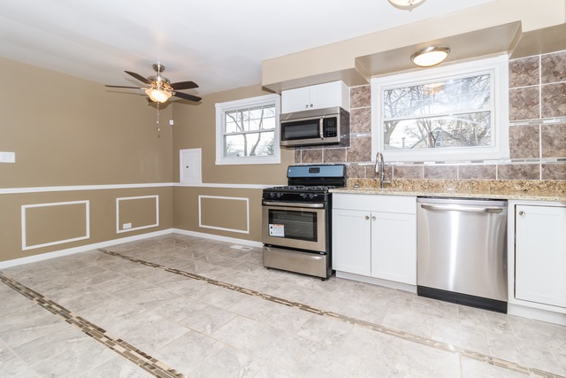14520 Hamlin Ave, Midlothian, IL 60445 photo 21