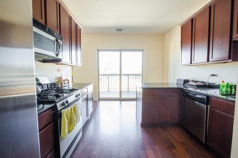 271 E Railroad Ave #207, Bartlett, IL 60103 photo 8