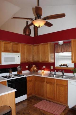 1619 Whispering Oaks Dr, Plainfield, IL 60586 photo 6