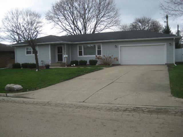 1214 Sunset Dr, Peru, IL 61354 photo 1