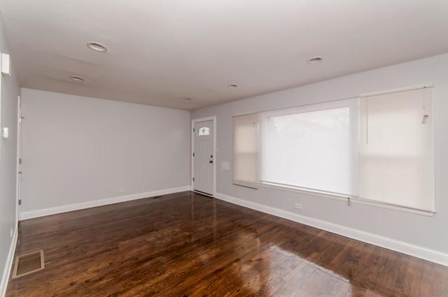 9050 S Emerald Ave, Chicago, IL 60620 photo 2