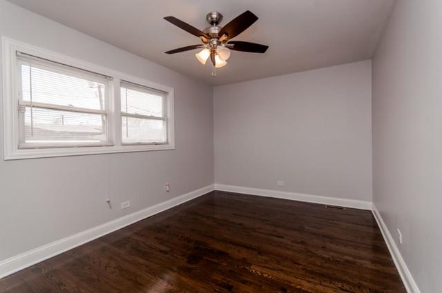 9050 S Emerald Ave, Chicago, IL 60620 photo 11